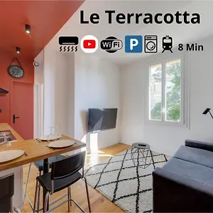  Appartement Terracotta-t2-clim-parking Gratuit Prive France